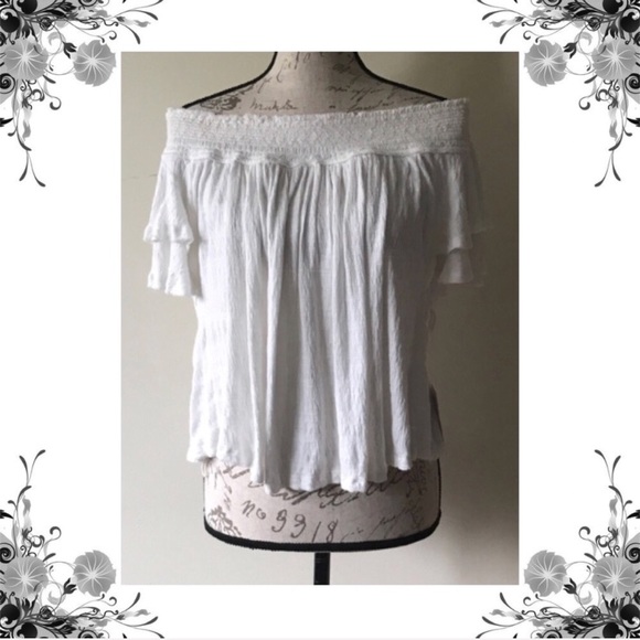 Free People Tops - {Free People} Ivory Off-Shoulder Swing Top